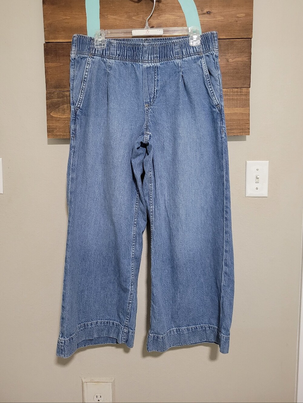 GAP Relaxed Light Blue Elastic-Waist Wide Leg Lyocell Blend Jeans Petite Medium